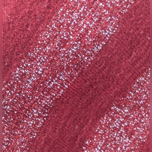 Three Seasons Maternity RED with sparkle threads size large 3/4 sleeves - Picture 3 of 7